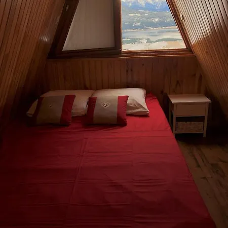 La-haut レ・ザングル